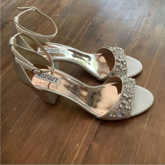 Badgley Mischka Collection Badgley Mischka Tempest Embellished Block Heel Sandal - Picture 6 of 11